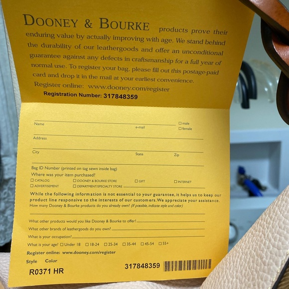 Handbag - Picture 3 of 3